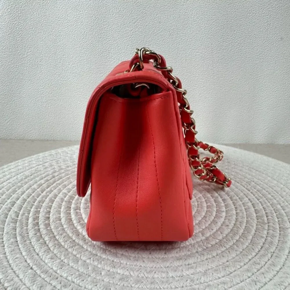 Chanel Women Pre-Loved Bag Very Good Condition